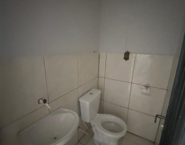 41746736389127