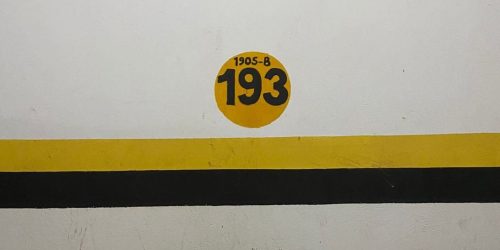 61753718308200