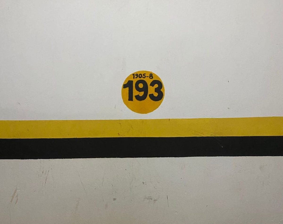 61753718308200