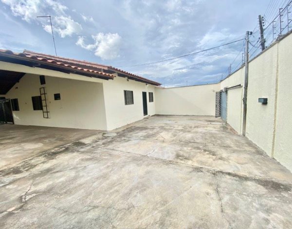 casa-a-venda-3-quartos-1-suite-3-vagas-265-73m-jardim-mariliza-goiania-go1714667615777fqhms