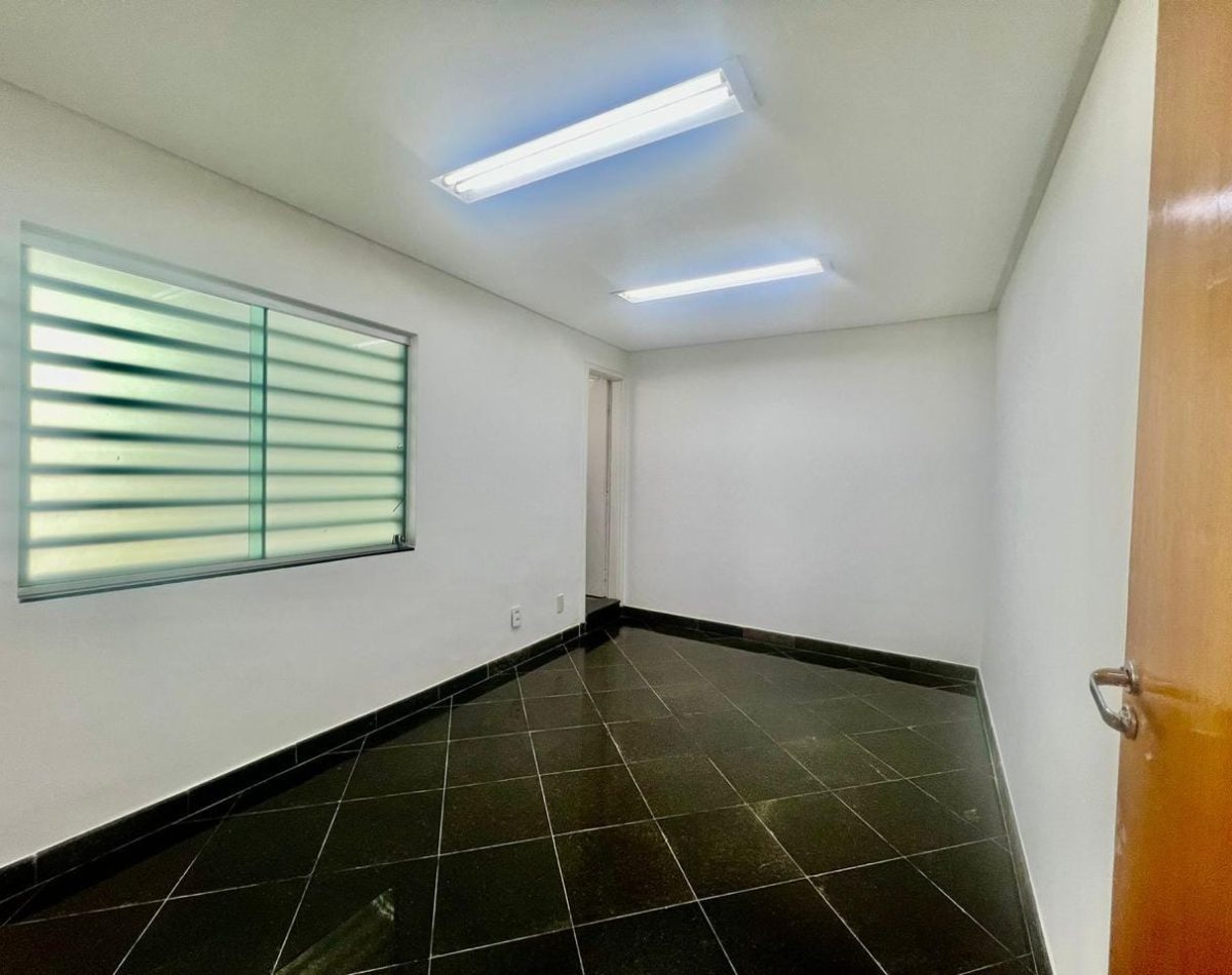 casa-para-locacao-5-quartos-5-suites-6-vagas-240m-setor-oeste-goiania-go1714654899744teuyh