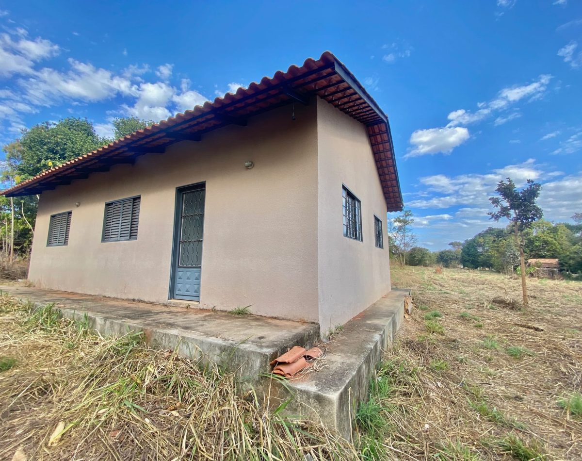 chacara-a-venda-3-quartos-5584m-estancia-vargem-bonita-senador-canedo-go1714667496708orkls-2
